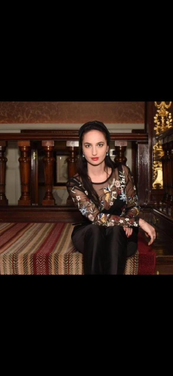 Dr Sophie Wiesenfeld — Founder of Hexagon Society